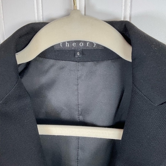Theory Black Wool Blazer - Picture 2 of 4